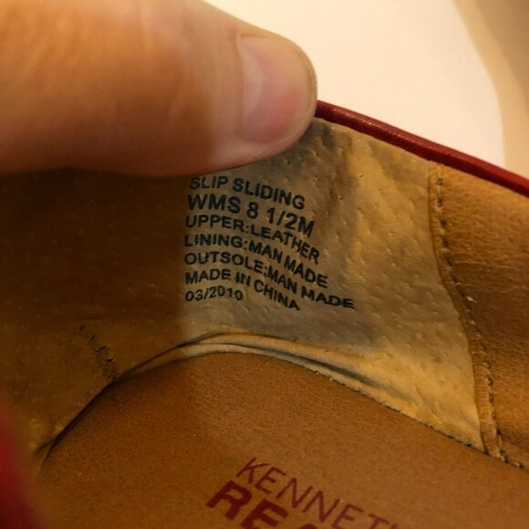 Kenneth Cole Reaction Womens Size 8.5 M Red Leather Slip On Ballet Flats Shoes - Picture 11 of 11